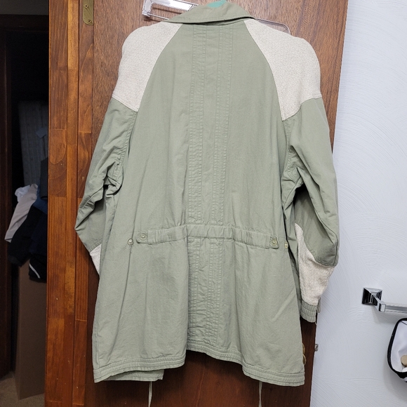 *VTG*.  Othello Pelle woman's jacket.  Size XL.  (824) - Picture 9 of 9